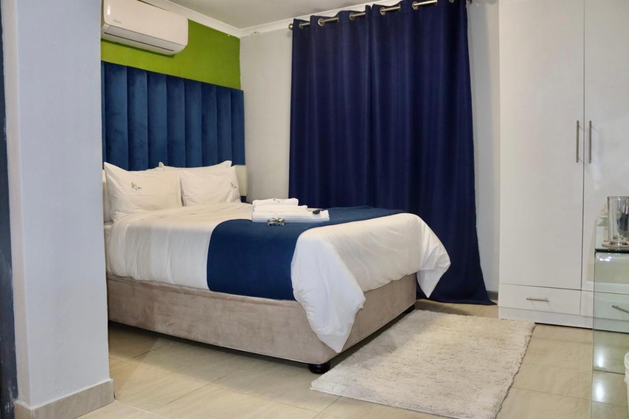 فيلا Uzuri Lifestyle Port Saint Johnʼs المظهر الخارجي الصورة